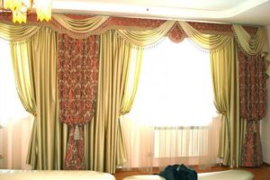 Красивые и модные шторы для гостиной в Москве и Московской области