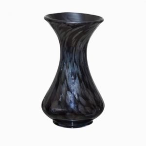 стеклянная ваза (черная)